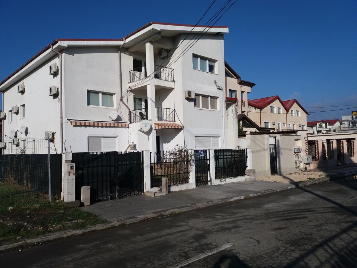 Ferienwohnung Kamino Mamaia Nord Năvodari Exterior foto